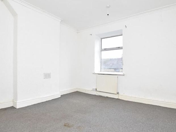 5 Stoneleigh High Street, Wrexham before, photo 5 of 5